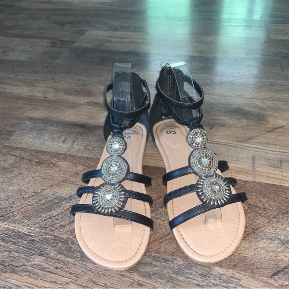 So black “Priscilla style” sandals size size 5 - Picture 3 of 7
